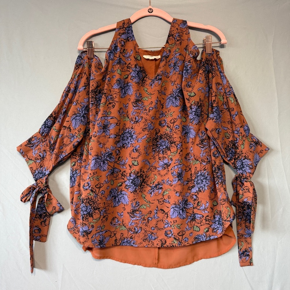 Entro Womens Boho Floral Top Size Small Orange Purple Fairy Cold Shoulder V Neck
